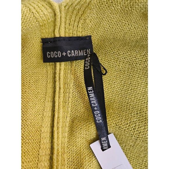 Coco + Carmen chartreuse knitted wrap NWT. One Size - Picture 4 of 5